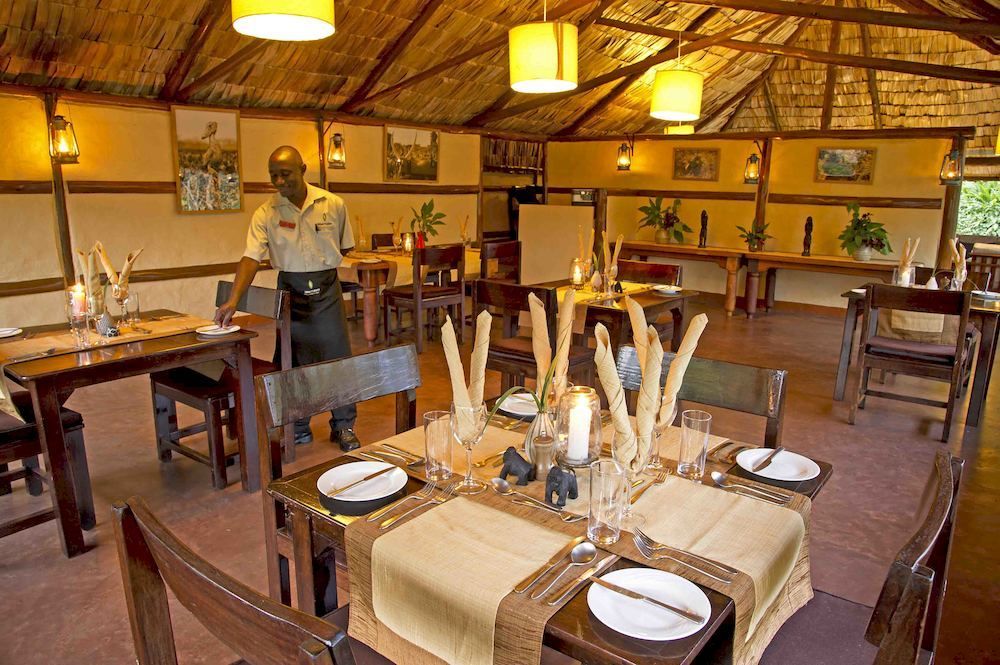 Sanctuary Gorilla Forest Camp Hotel Ntungamo  Esterno foto